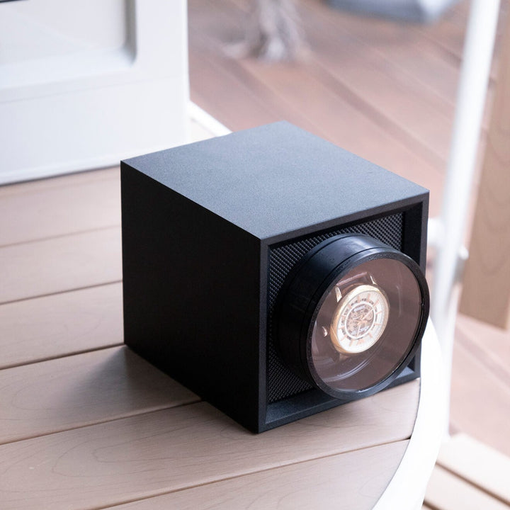 Remontoir de montre simple, double alimentation avec couvercle